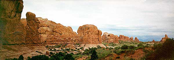 Hickman Bridge Trail